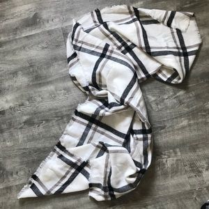 H&M blanket scarf New